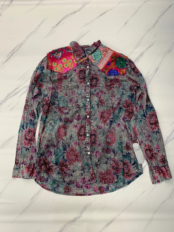 Instant Deal Top Long Sleeve By Cmc In Multi-colored, Size: L