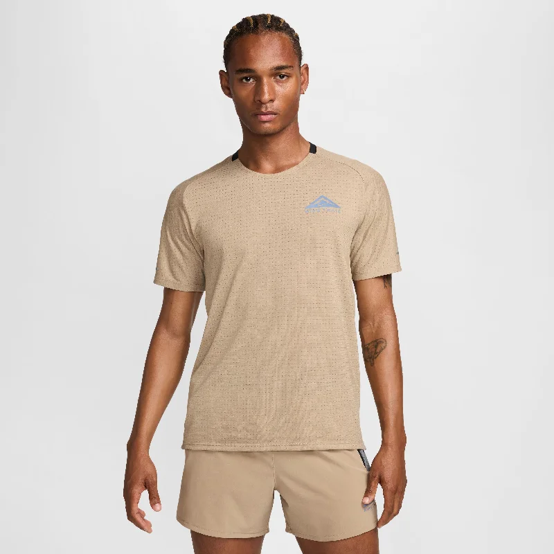 Amazing Deals Men's Trail Solar Chase Short-Sleeve Running Top
