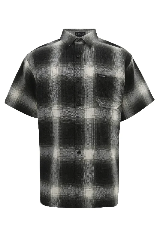Unmissable Offer Men's Essential Plaid Short Sleeve Button Up Shirt