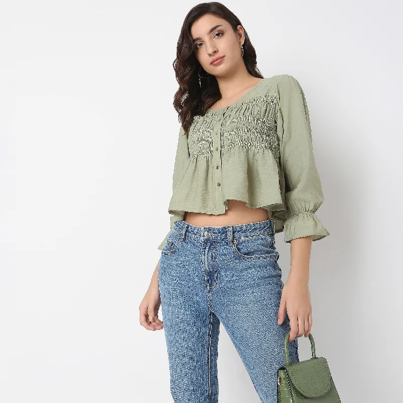 Online Exclusive Regular Fit Solid Top