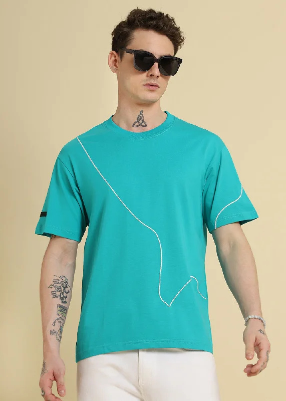 Bargain Alert Cyan Line Oversized T-shirt