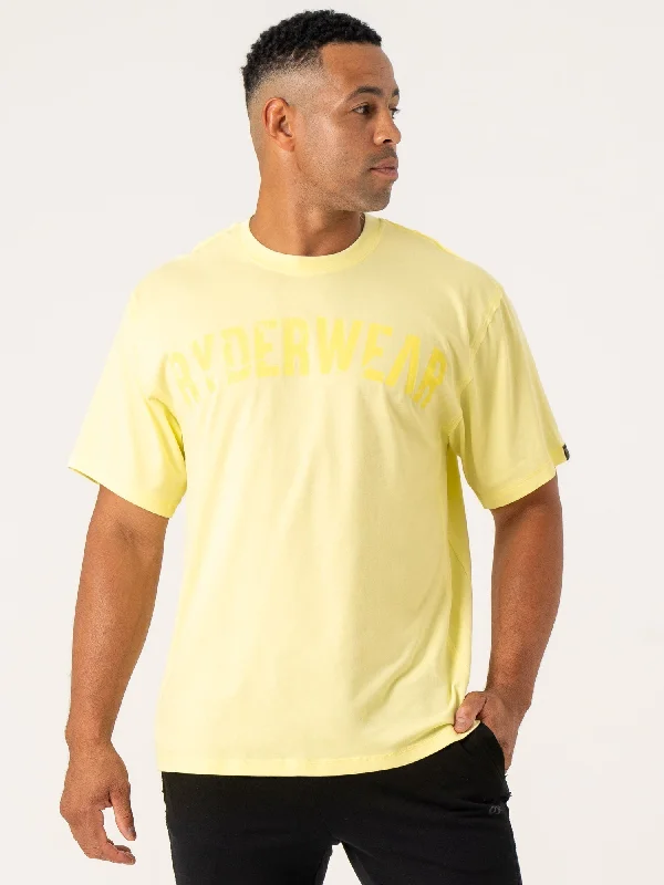Weekend Offers That Shine Force Oversized T-Shirt - Lemon
