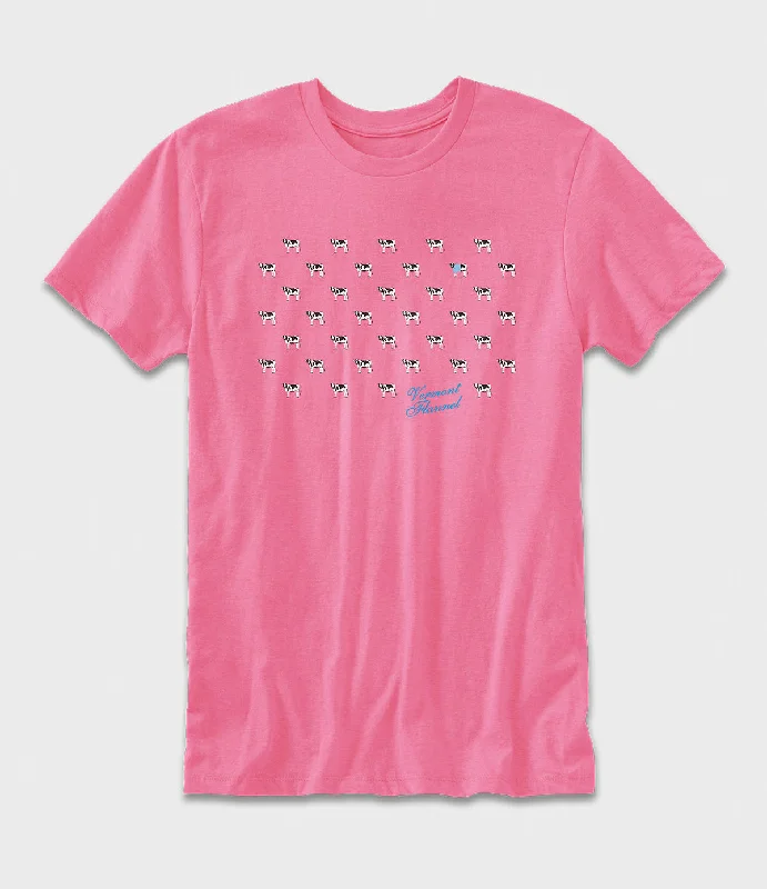 Unbeatable Prices Pink '90s Throwback Cow-a-Dot Graphic T-Shirt