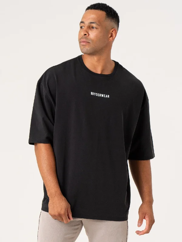 Weekend Deals That Impress Pursuit Oversized T-Shirt - Black Stonewash