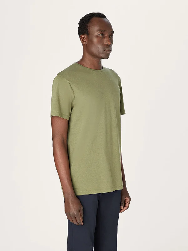 Weekend Discounts to Enjoy The Tencel Tee || Olive | Tencel